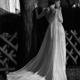 Vestido de novia con espalda abierta de Gali Halav