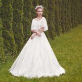 Retro wedding dress from Tulipia