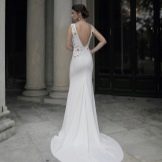 Open back dress with train white