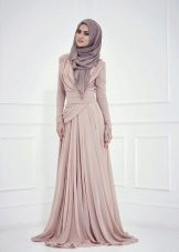 Violetinė musulmoniška vestuvinė suknelė