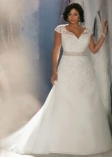 Gaun pengantin A-line penuh dengan bahu tertutup