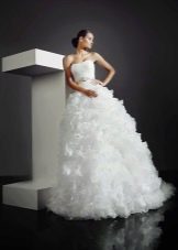 فستان زفاف من Amour Bridal