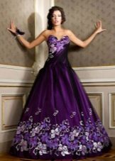 Violettes Abendkleid