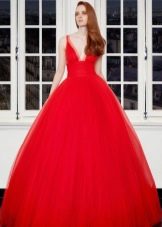 שמלת ערב אדומה שופעת