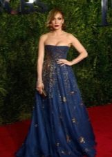 Modré večerní vyšívané šaty Jennifer Lopez