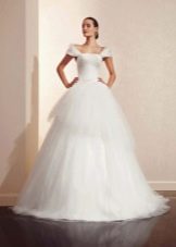 Wedding dress with asymmetrical skirt