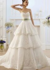Vestuvinė suknelė iš Naviblue Bridal kolekcijos ROMANCE