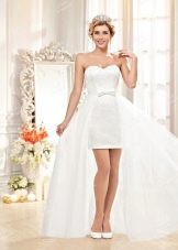 Colección nupcial 2014 vestido de novia con cola desmontable