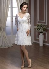 Къса сватбена рокля А-силует от колекцията Pearl на Hadassah