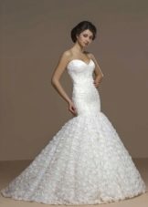 Mermaid wedding dress from the Gold collection from Hadassah