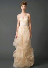 Vestuvinė suknelė Vera Wong iš 2011 kolekcijos šampano spalvos