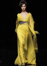 Vestido de noche amarillo griego