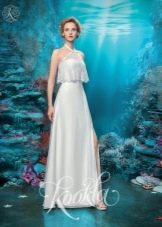 Straight wedding dress from the Doll brand