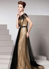 Čierno-zlaté večerné šaty