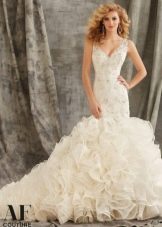 Gaun pengantin dari koleksi AF Couture oleh Maury Lee