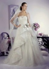 Wedding dress from Tanya Grieg with drapery