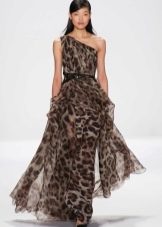 Leoparda raksta kleita