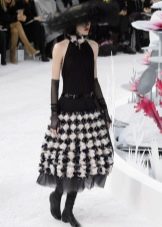 Chanel šaty s čierno-bielou sukňou