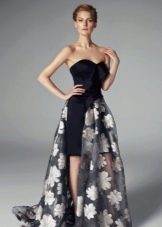 Šaty s květinovým potiskem s odepínatelnou sukní