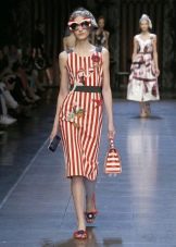Vintage šaty od Dolce & Gabbana s červenými pruhy