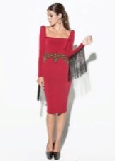 Sheath dress with square neck