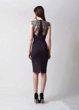 Zwarte jurk met kanten achterkant