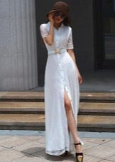 Długa biała sukienka koszulowa