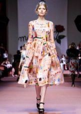 Midi šaty Dolce & Gabbana s detskými vzormi