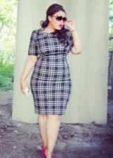 Vestido bainha em xadrez cinza para mulheres obesas