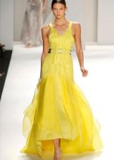Жълта пролетна рокля