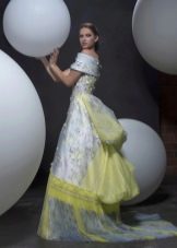 Baskılı balo elbisesi