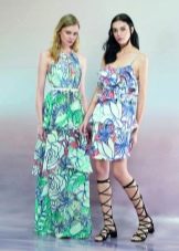 Summer dress na may floral print