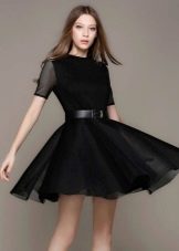 Crna haljina sa suknjom sunce
