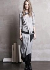 Long gray dress with a low waist