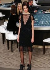 Váy dạ hội cổ điển của Chanel
