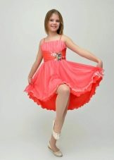 Kleid für einen Teenager rosa
