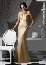 שמלת סאטן זהב באורך הרצפה
