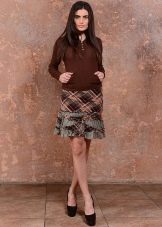 skirt pendek ruffle tidak simetri
