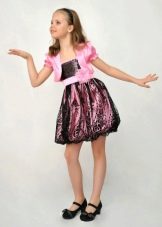 Koktejlové šaty pro dívku s balonovou sukní