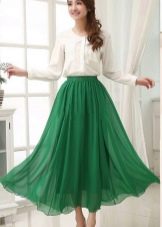 zářivě zelená šifonová sukně