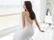 Gupitin sa baywang openwork sa isang sexy wedding dress