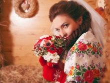 Hochzeitsbild der Braut im russischen Stil