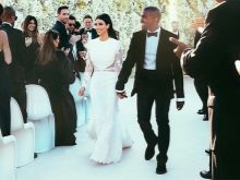 Gaun pengantin Kim Kardashian