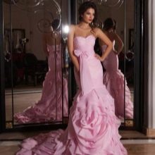 Rožinė vestuvinė suknelė iš Crystal Design