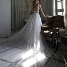 فستان زفاف مع قطار طويل 2016 لريكي دلال