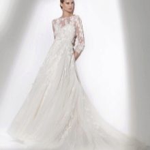 Vestido de novia de la colección 2015 de Elie Saab en encaje