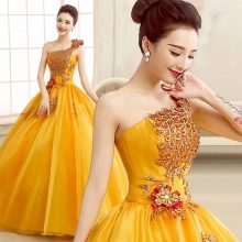 Žluté nadýchané večerní šaty z Číny