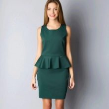 فستان بيبلوم أخضر غامق
