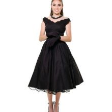 50. gadu, melna, pūkaina kleita bez piedurknēm ar V veida izgriezumu