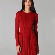 Κόκκινο πλεκτό πλισέ φόρεμα